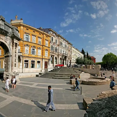 Apartman Klara *