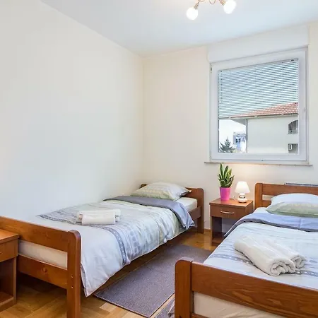 Klara Apartman Póla