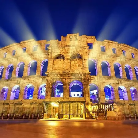 Lägenhet Klara Pula